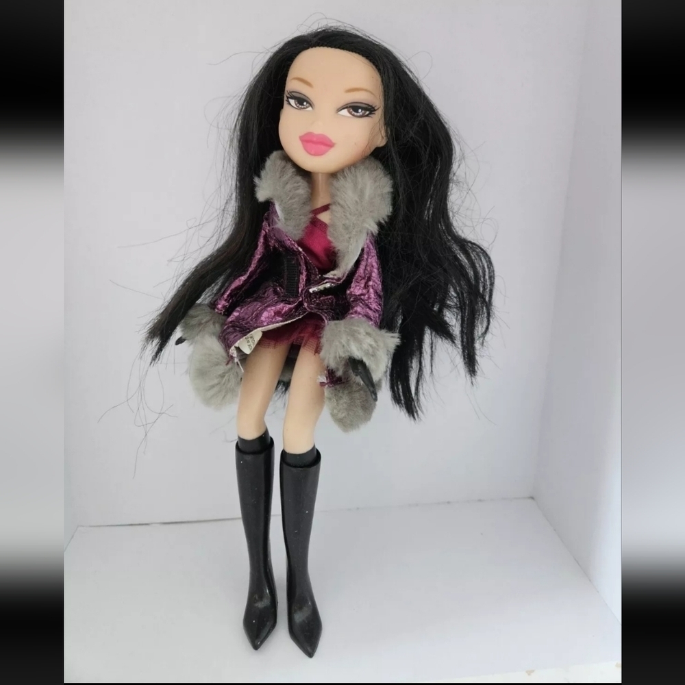 Bratz Ooh La La Paris Kumi 2001 Vintage Doll Original Outfit Asian Isalander Y2K